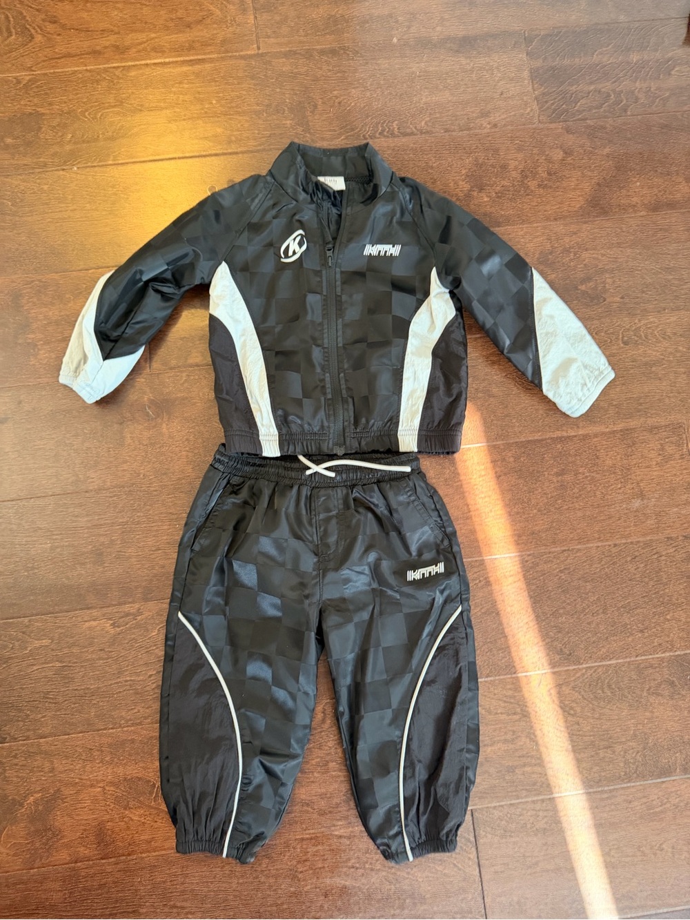 Kith Black and Gray Kids Sweatshirt & Joggers Set